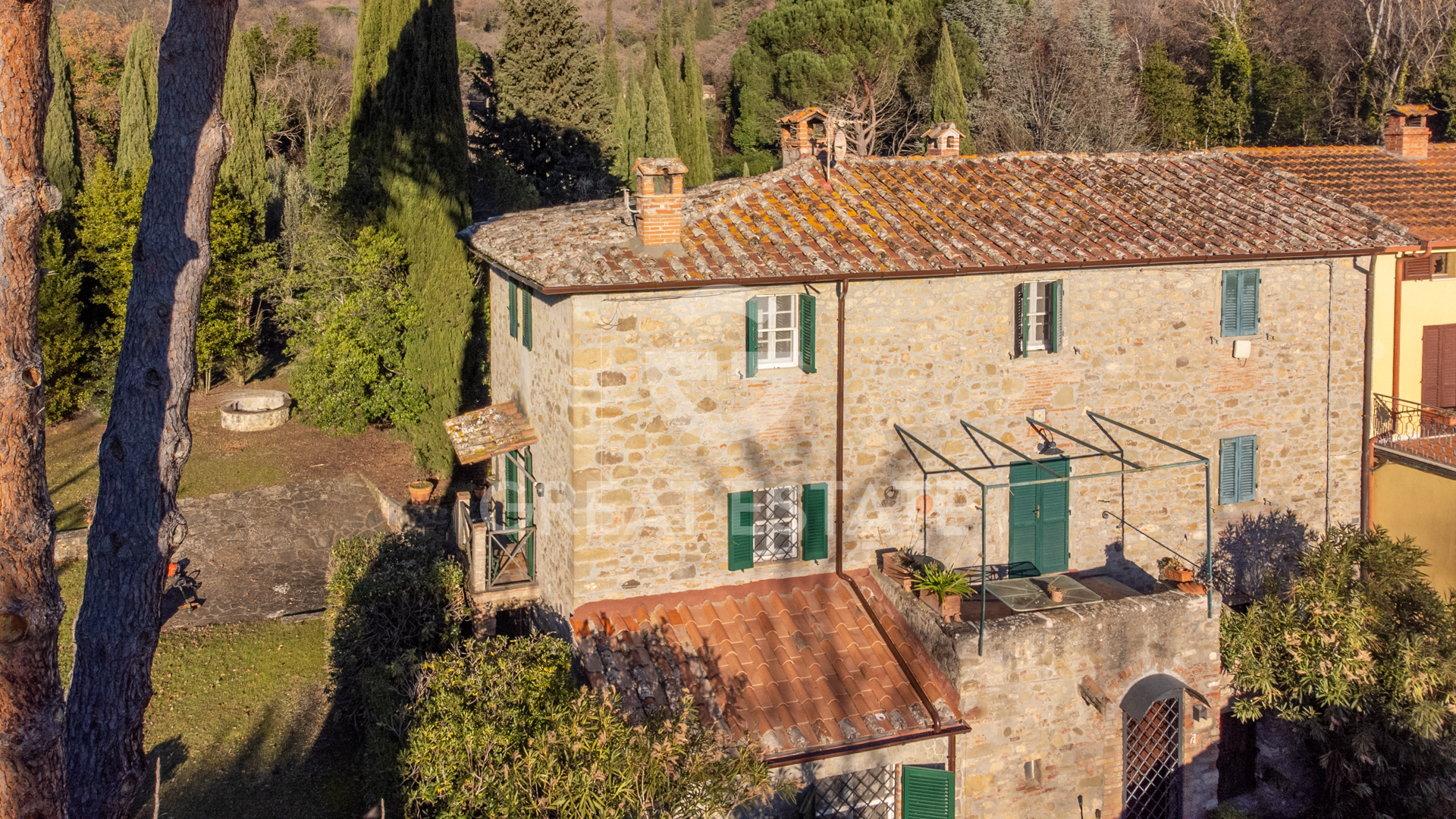 House in Tuoro sul Trasimeno - Image 2