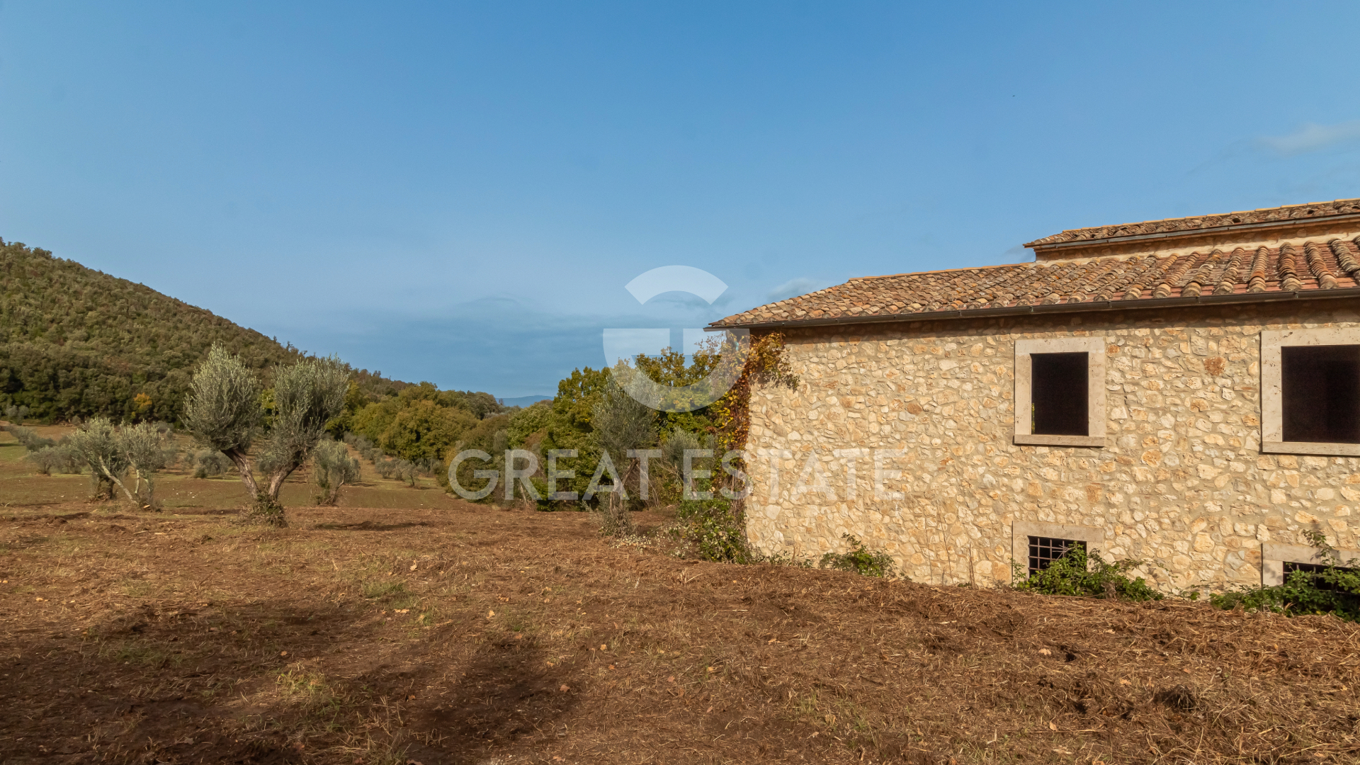 House in Botto - Image 2