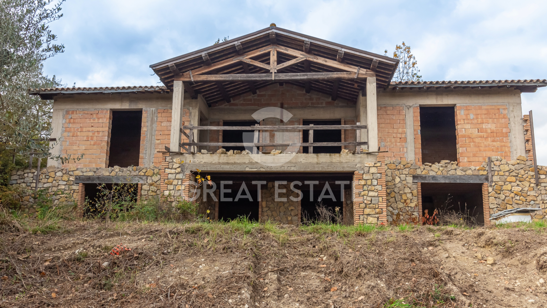 House in Botto - Image 3