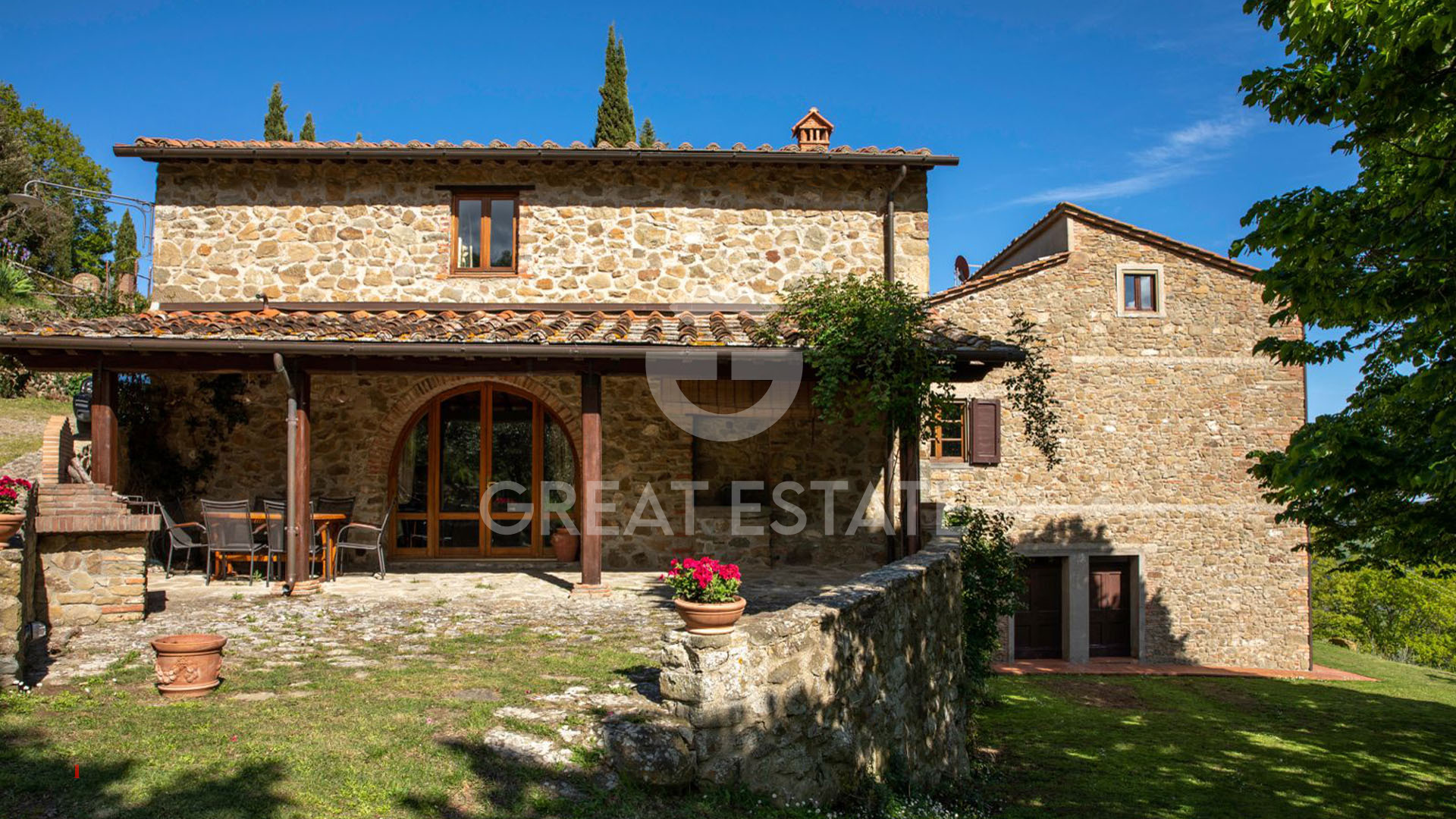 House in Gaiole in Chianti - view 1