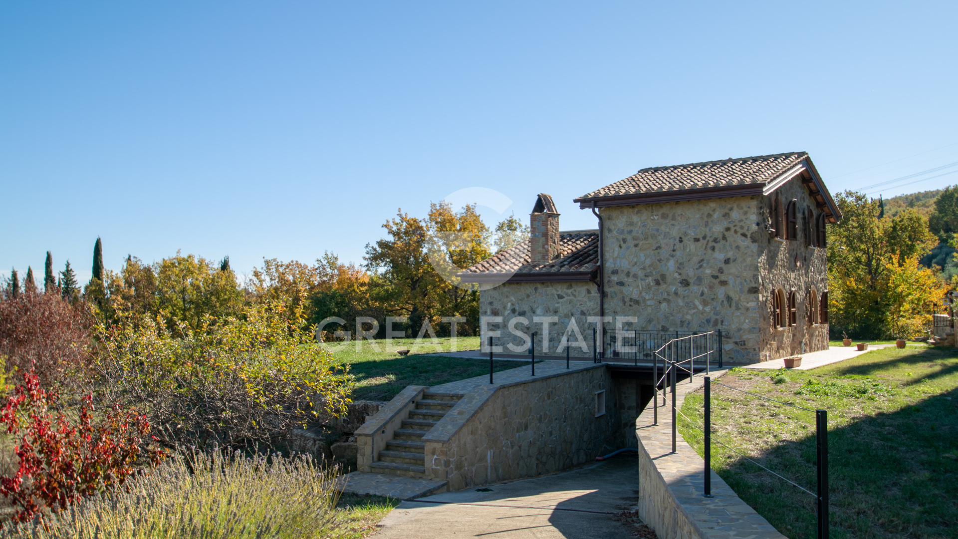 House in Campiglia d'Orcia - Image 4