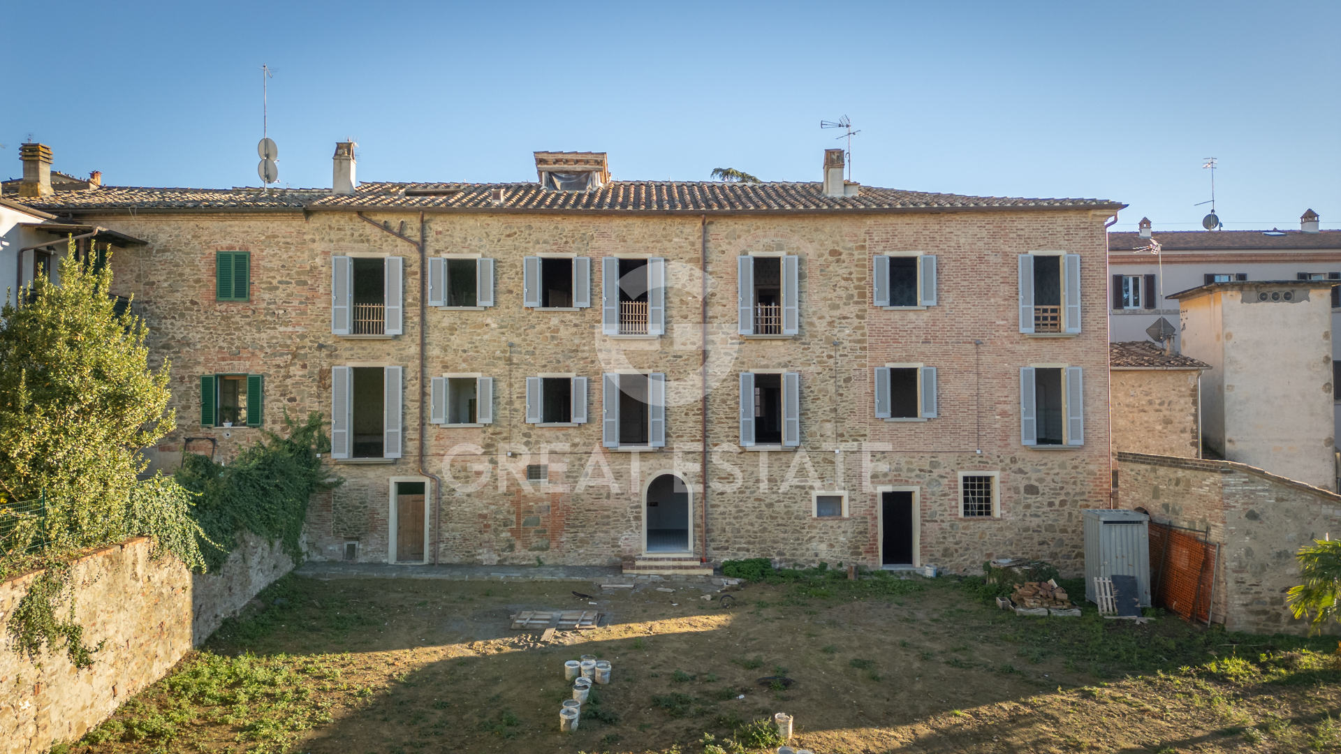 House in Sinalunga - Image 3