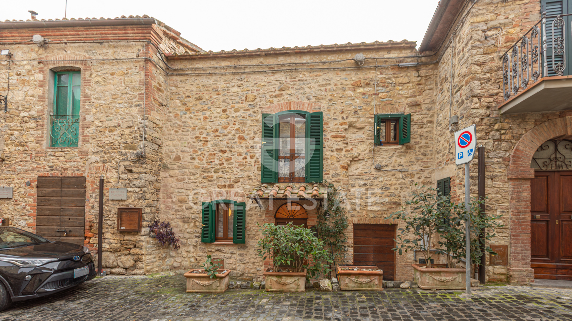 House in Parrano - Image 3