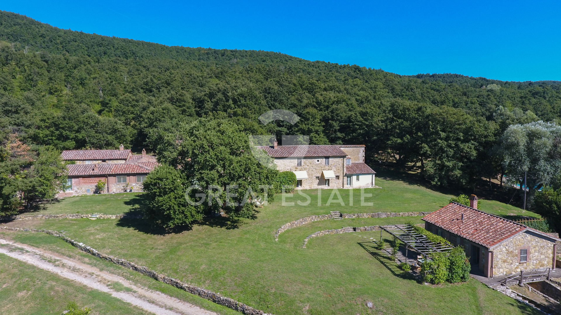 House in San Casciano dei Bagni - view 1