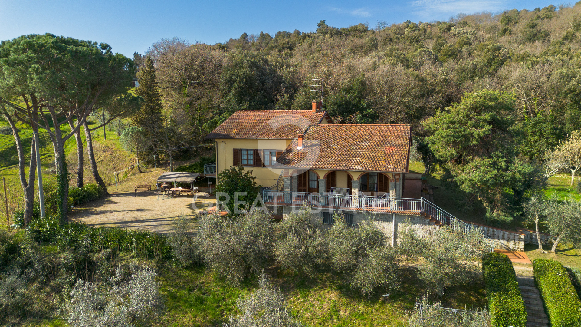 House in Monte San Savino - Image 2