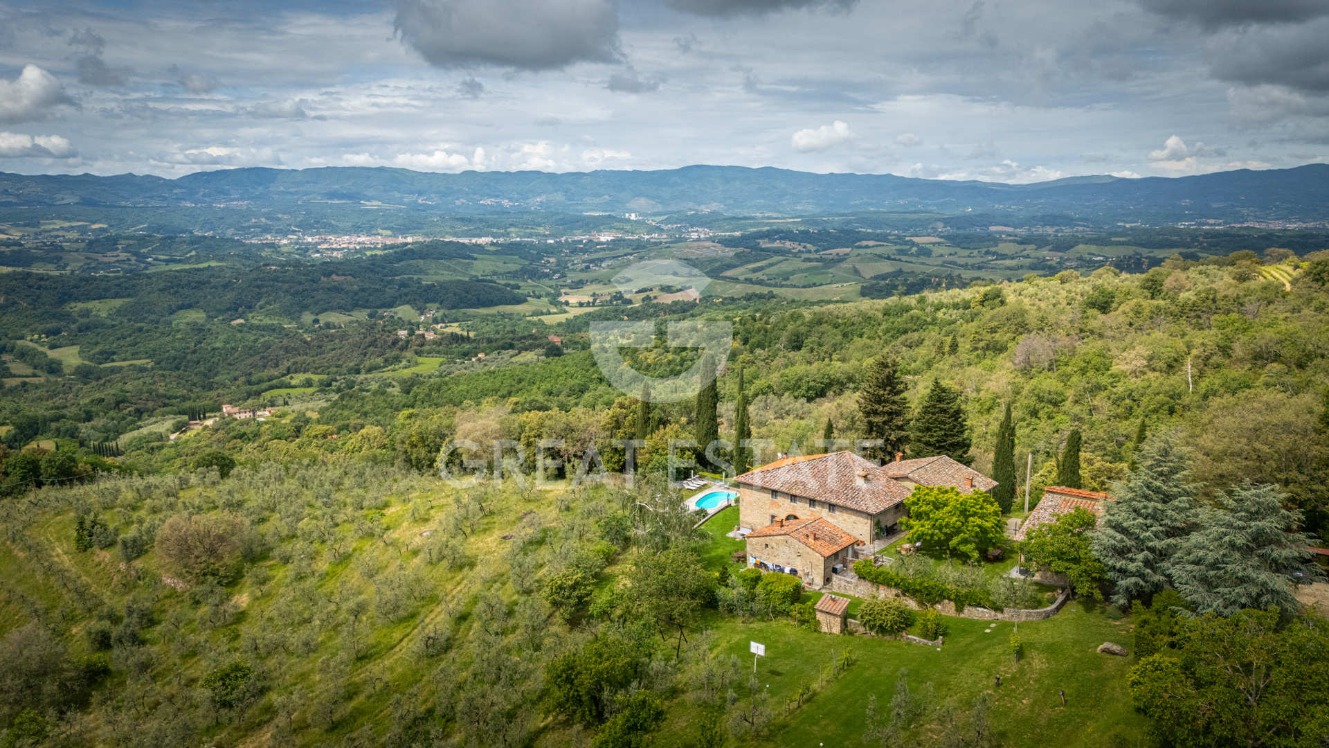 House in Loro Ciuffenna - Image 3