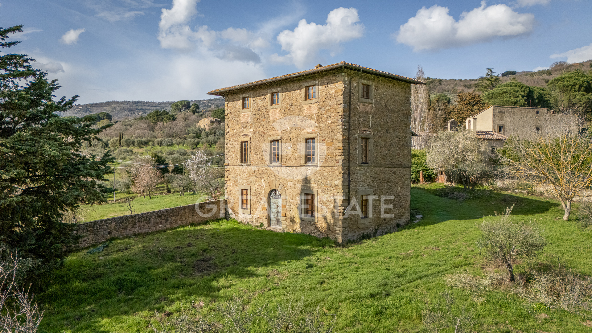 House in Cortona - Image 2