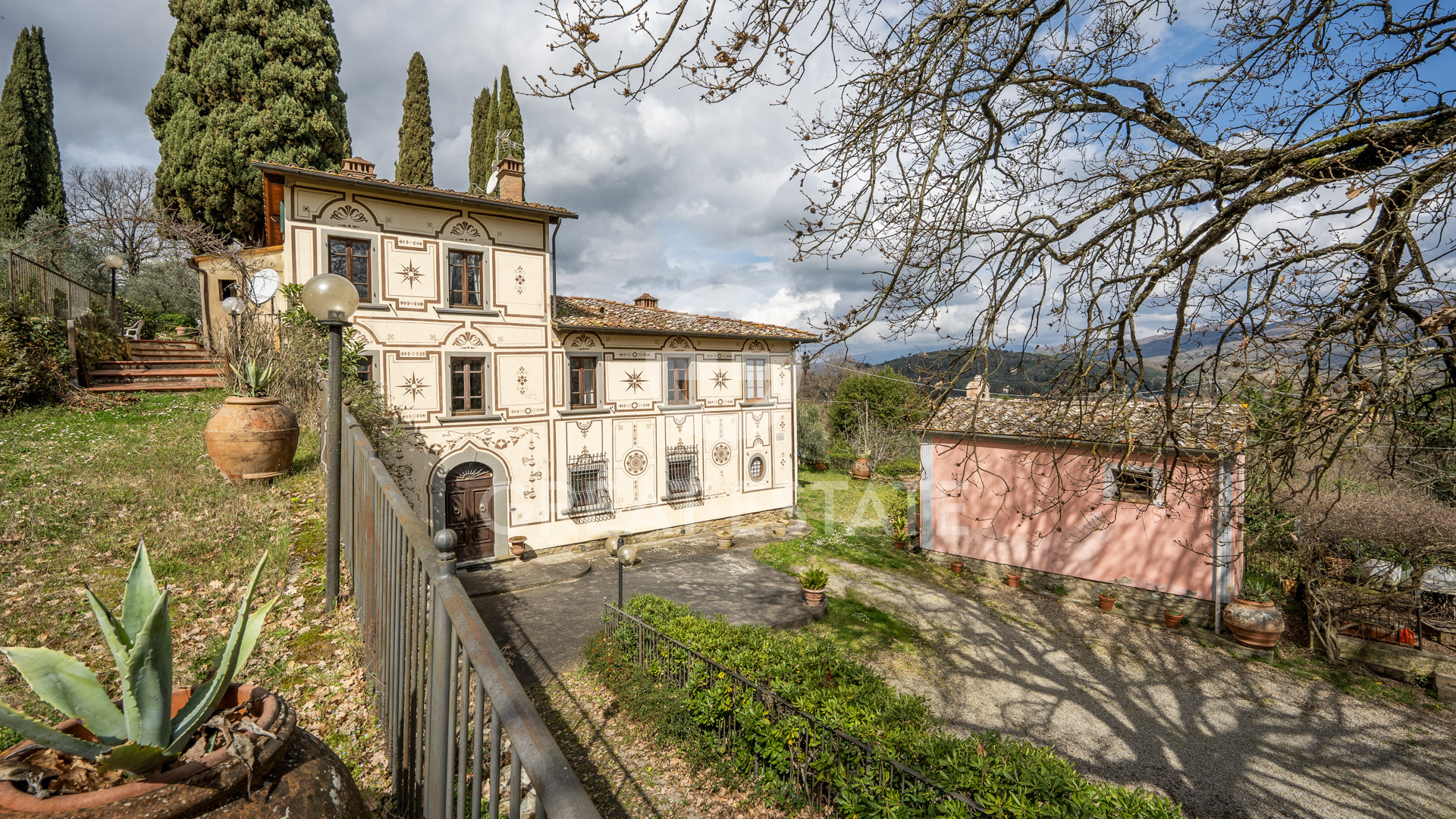 House in Arezzo - Image 4