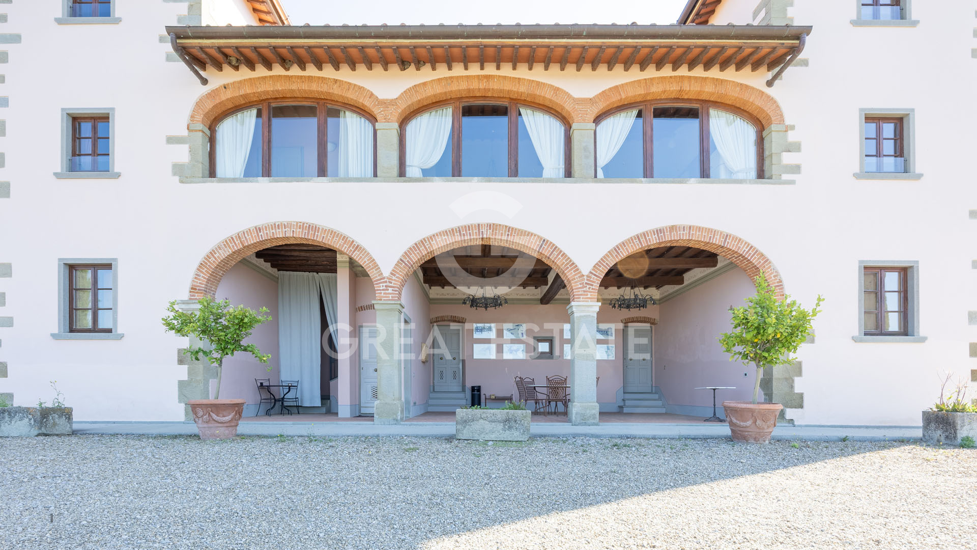 House in Loro Ciuffenna - Image 4
