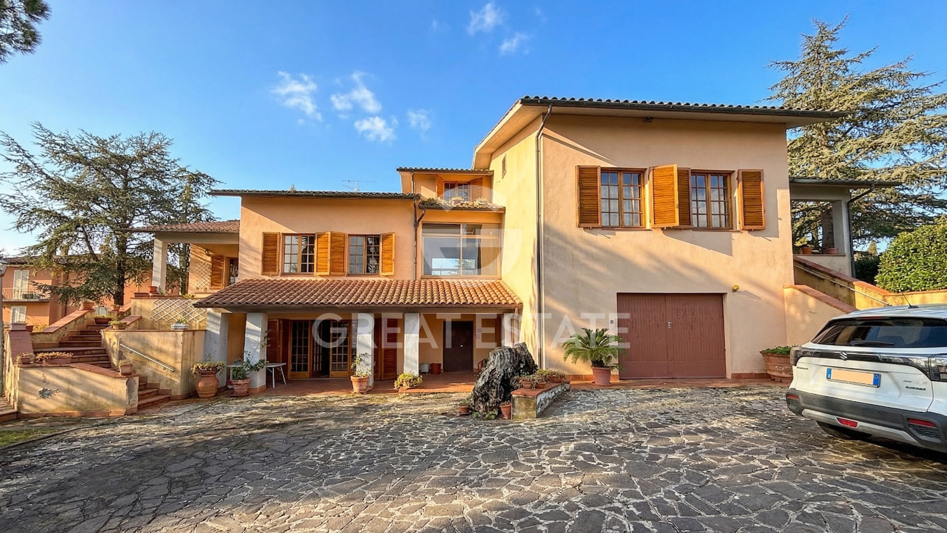 House in La Corsina - Image 2