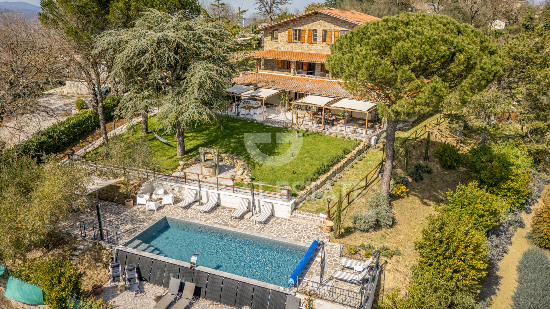 House in Crocicchie - view 1