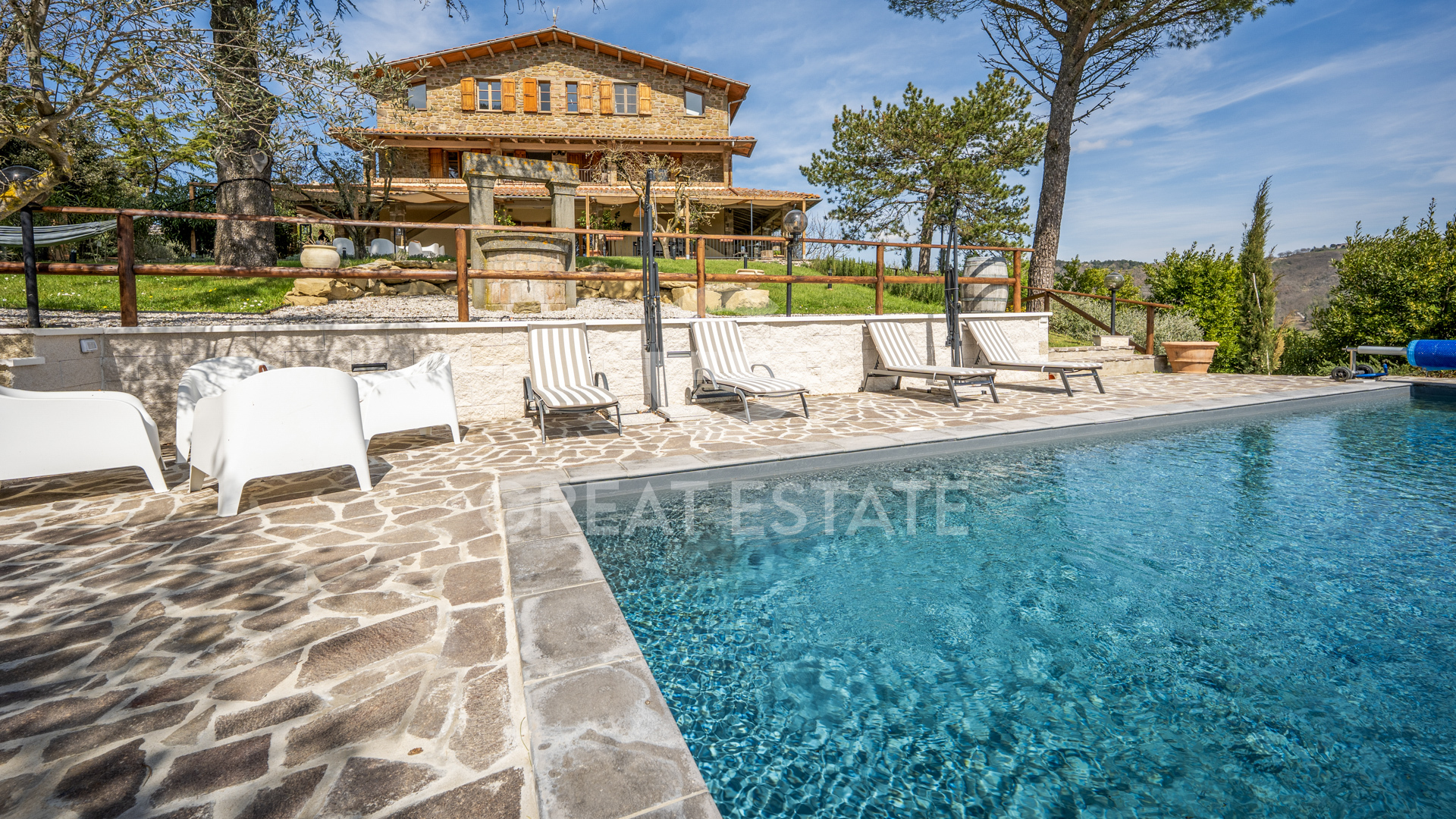 House in Crocicchie - Image 4