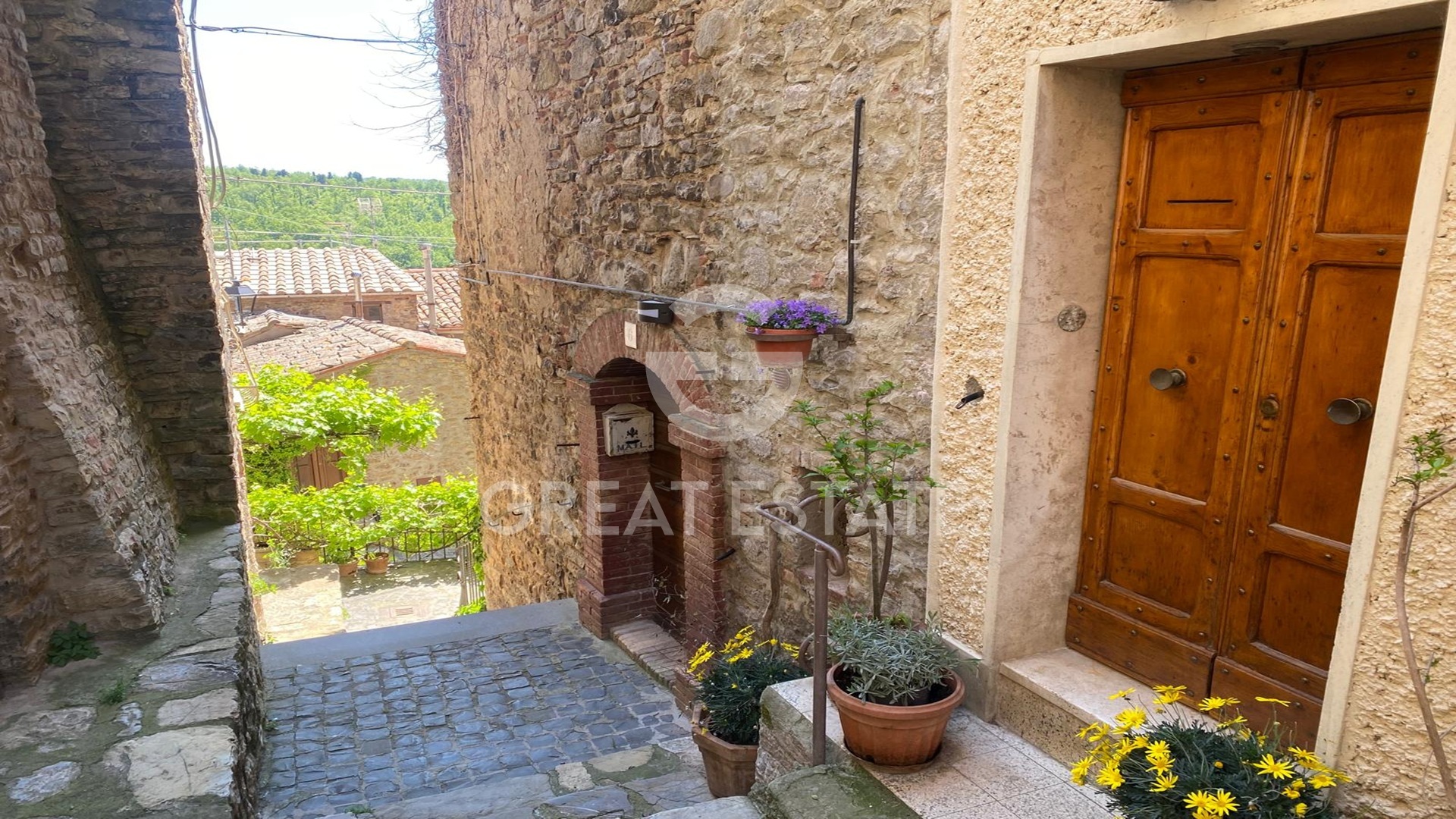 House in Parrano - Image 2