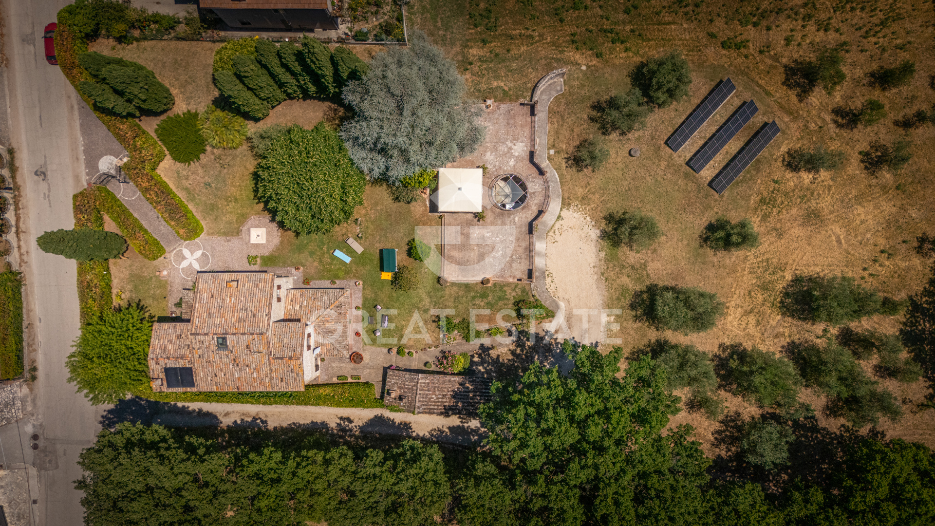 House in Avigliano Umbro - Image 4