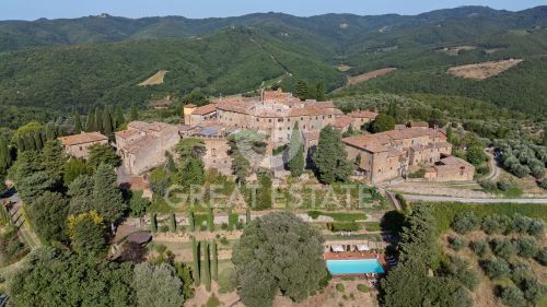 Cover photo of the property CASTELLO DEGLI STENDARDI