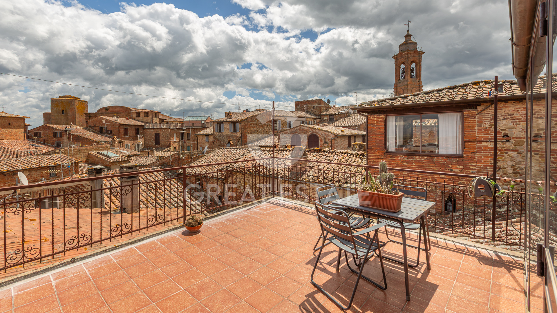 House in Citta della Pieve - view 1