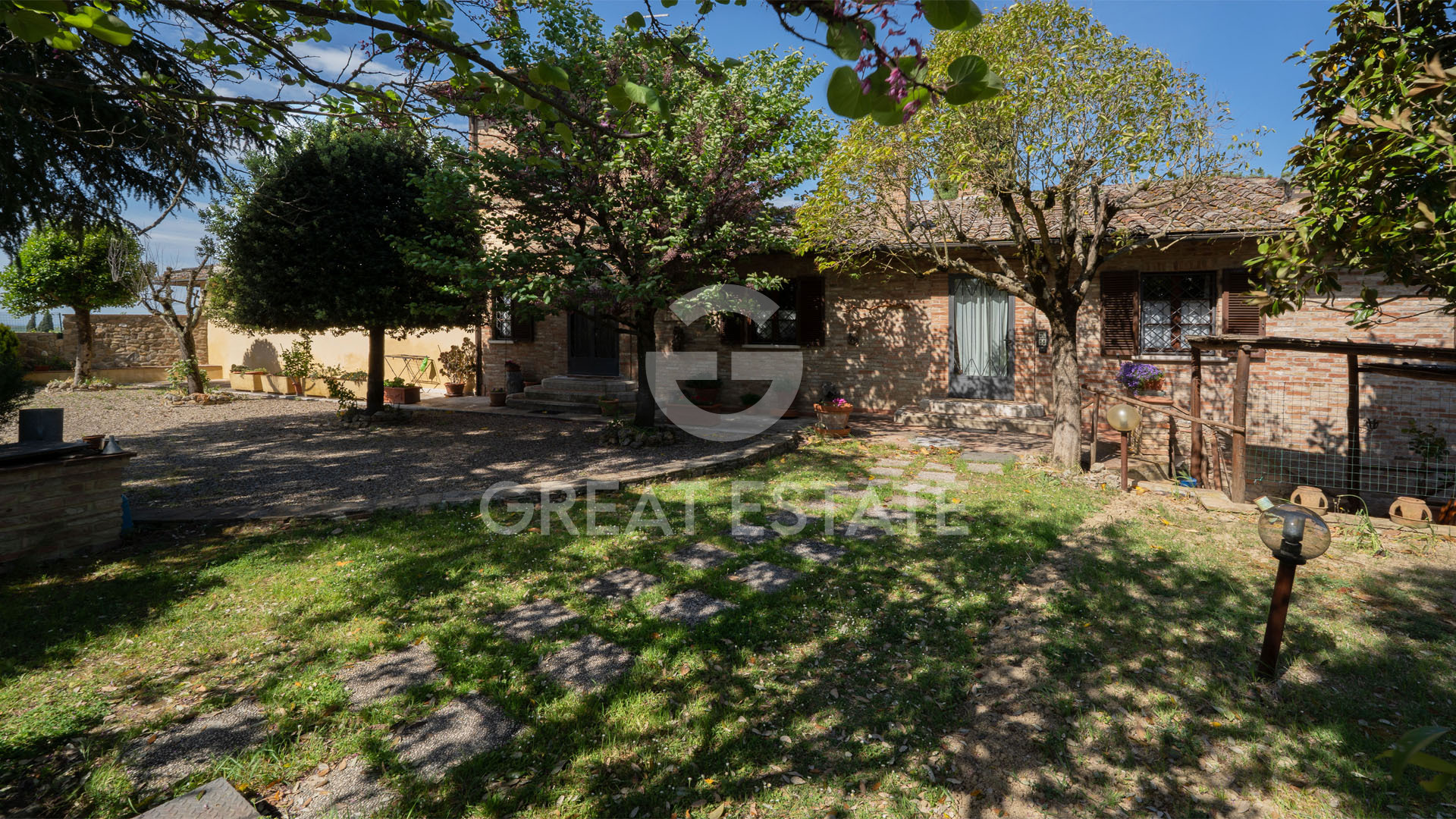 House in Guistrigona - Image 4