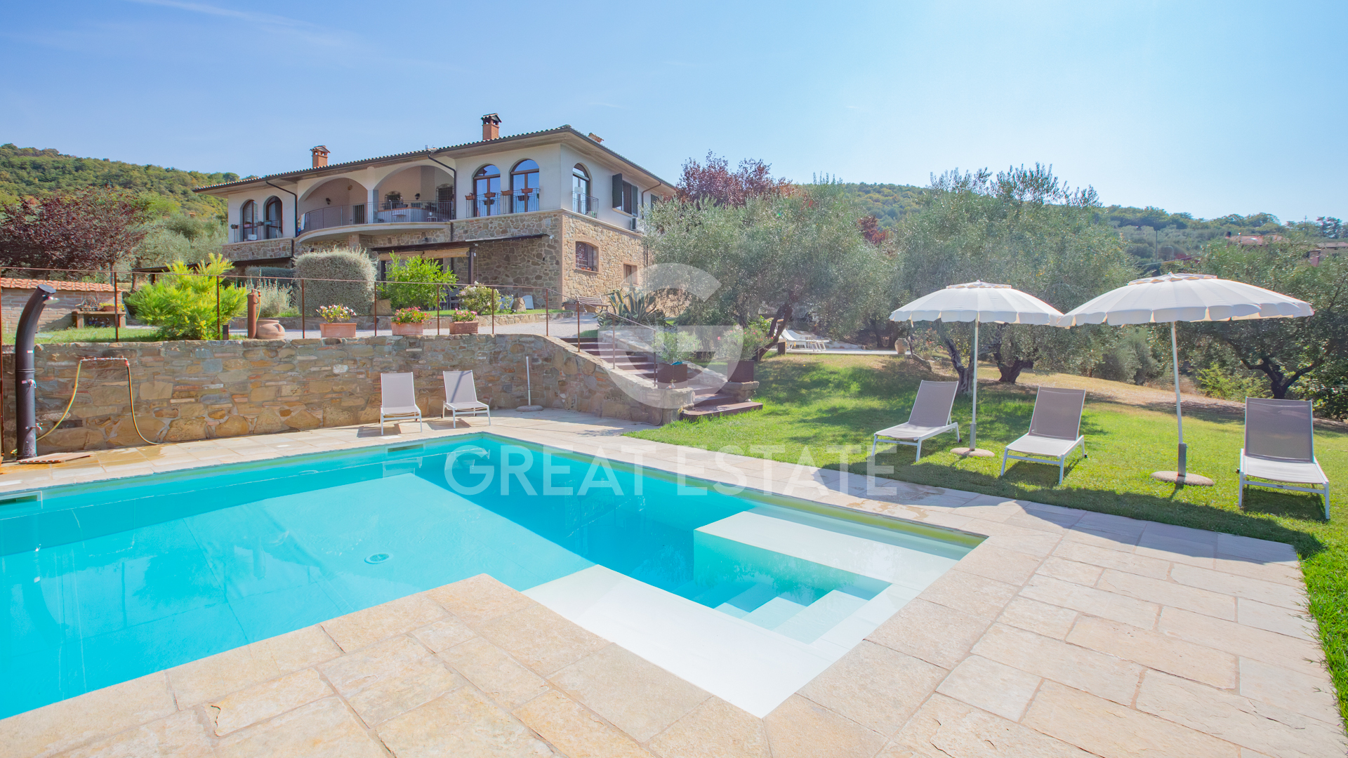 House in Muserale - view 1