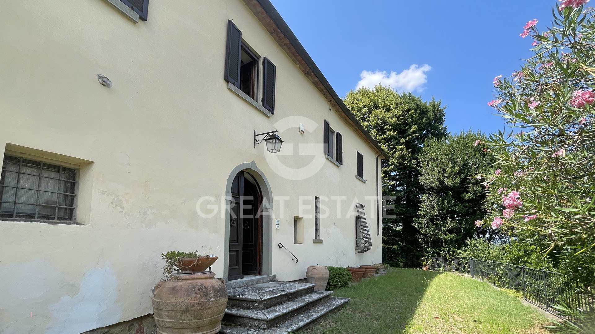 House in Arezzo - Image 2
