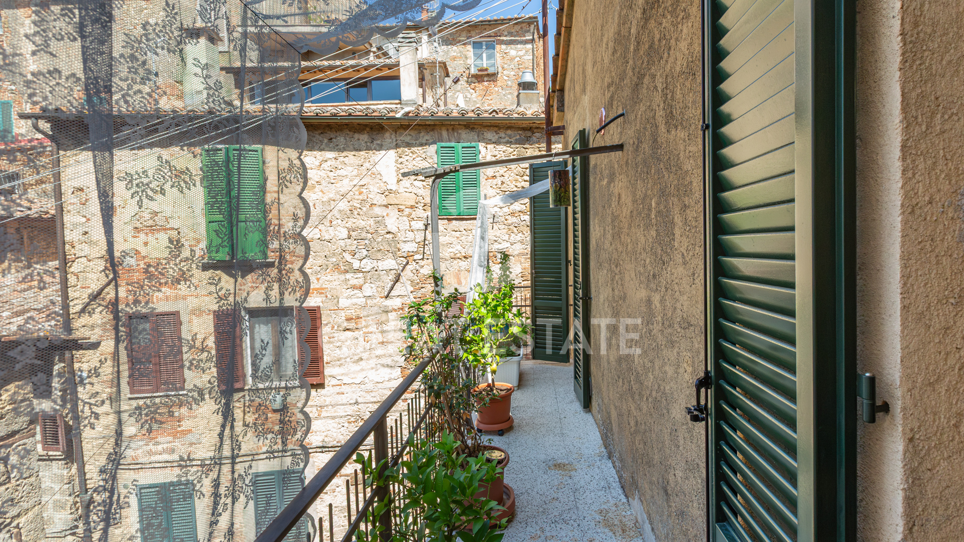 House in Sarteano - Image 2