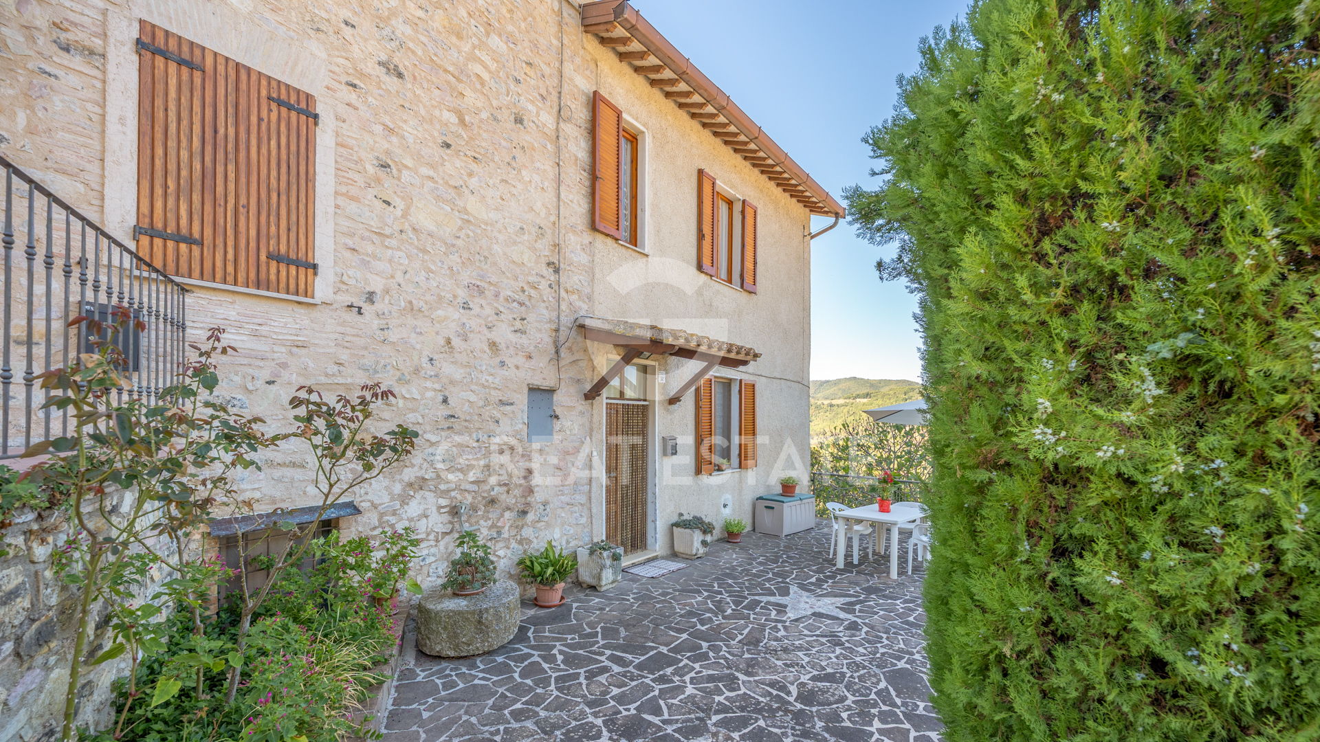 House in Fogliano - Image 3
