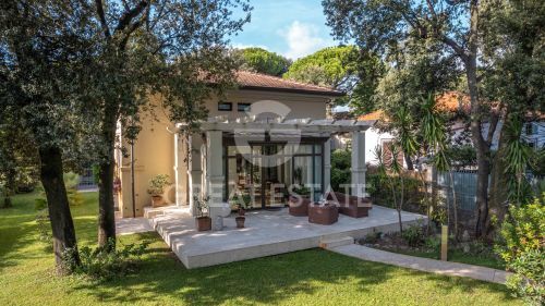 Cover photo of the property VILLA GAZZA