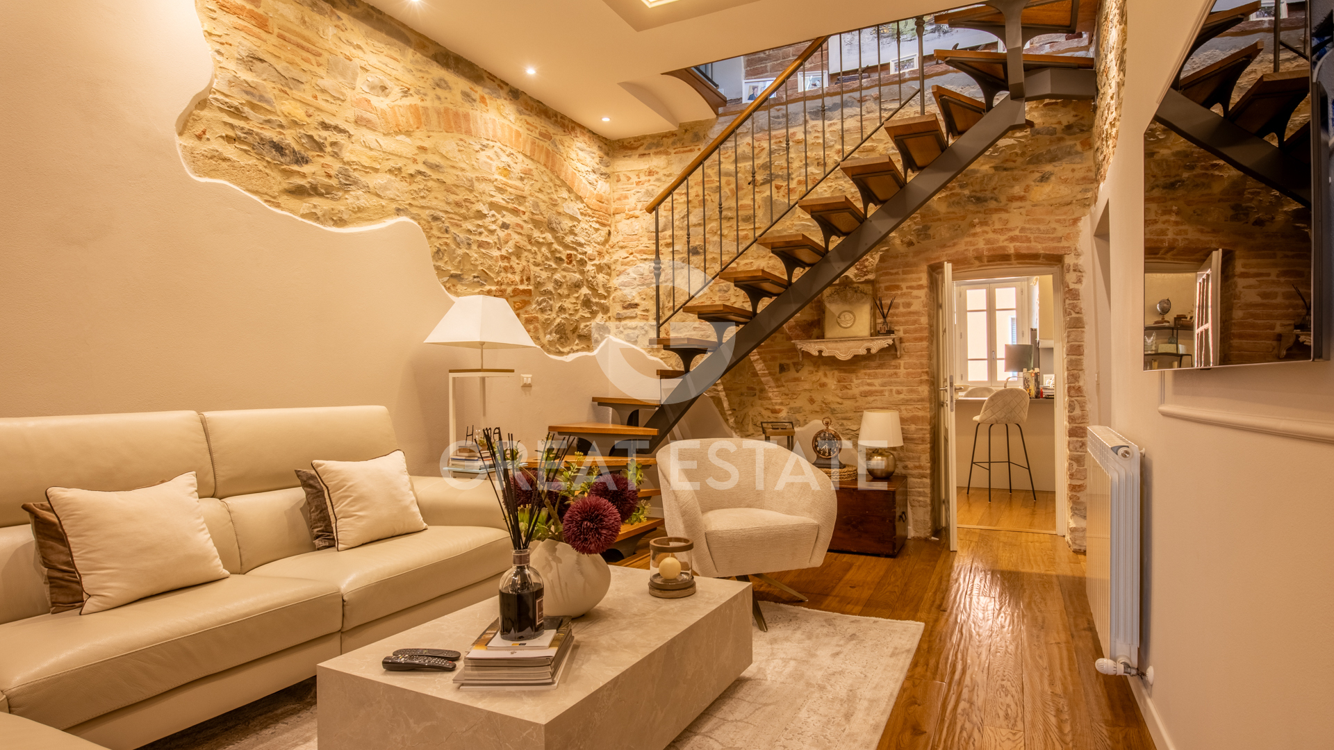 House in Castiglione del Lago - view 1