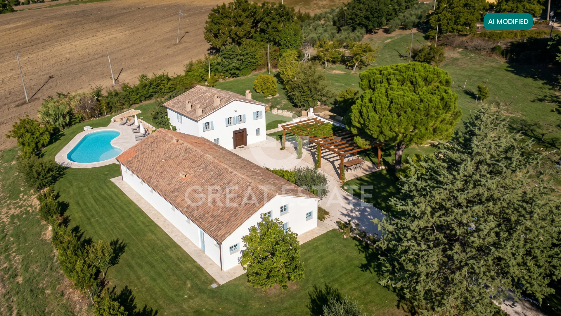 House in Cascinano - view 1