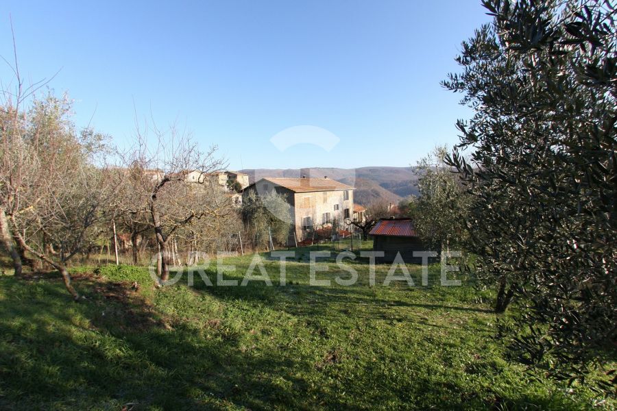 Porzione di Casale con piscina Casa TOM
