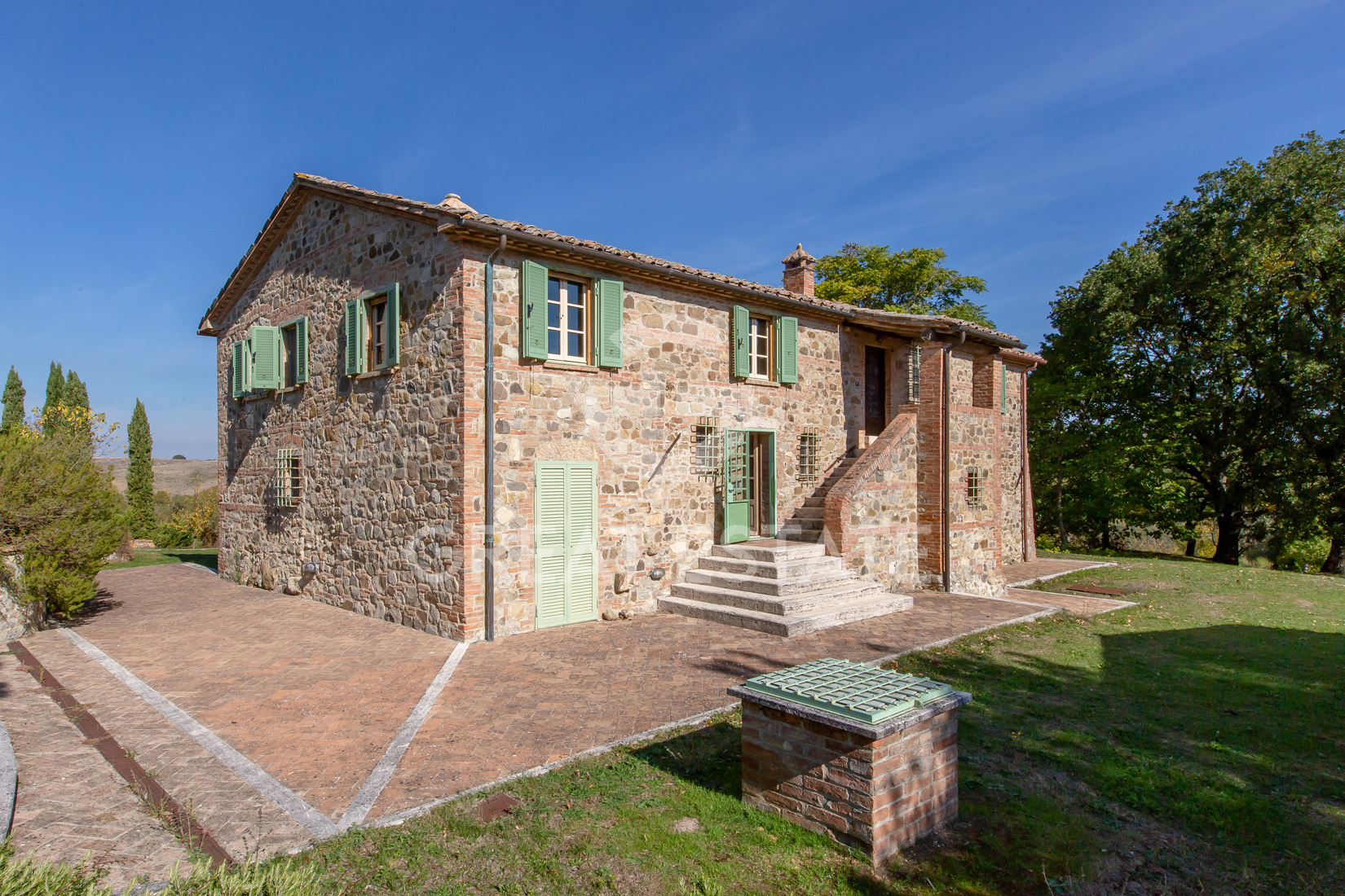 House in San Casciano dei Bagni - Image 3