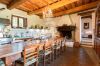 Gallery interior of the property La Casa Lunga