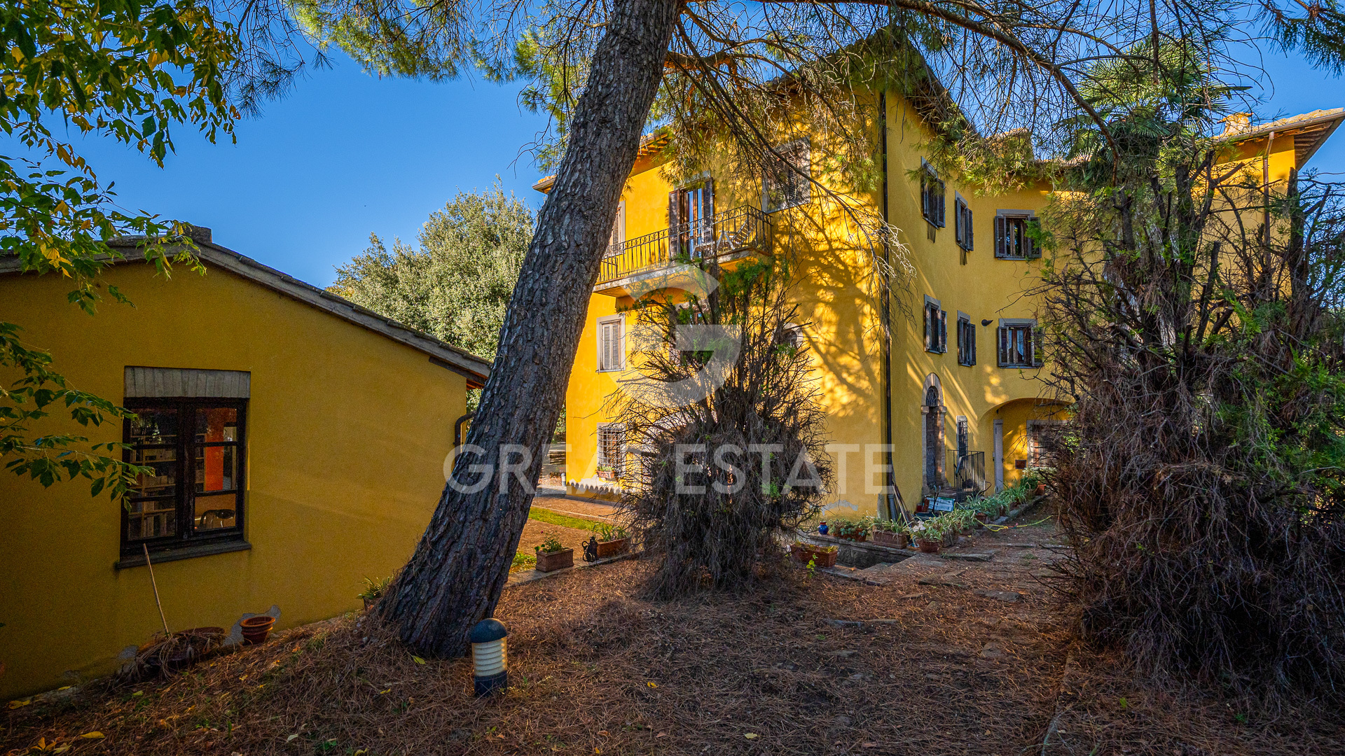 House in Tombetta - Image 4