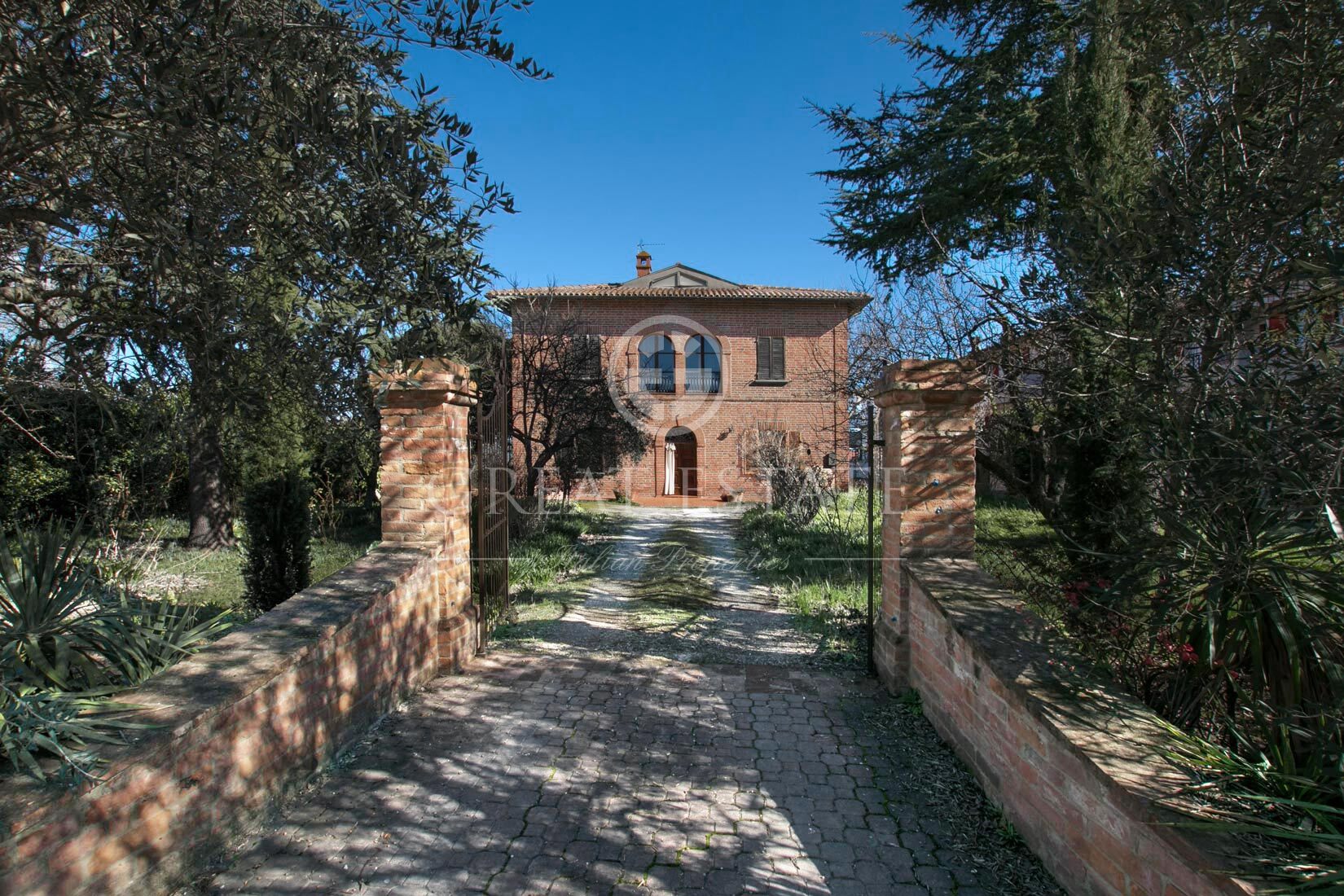 (Woon)boerderij te koop in Italië - Toscane - Montepulciano - € 490.000