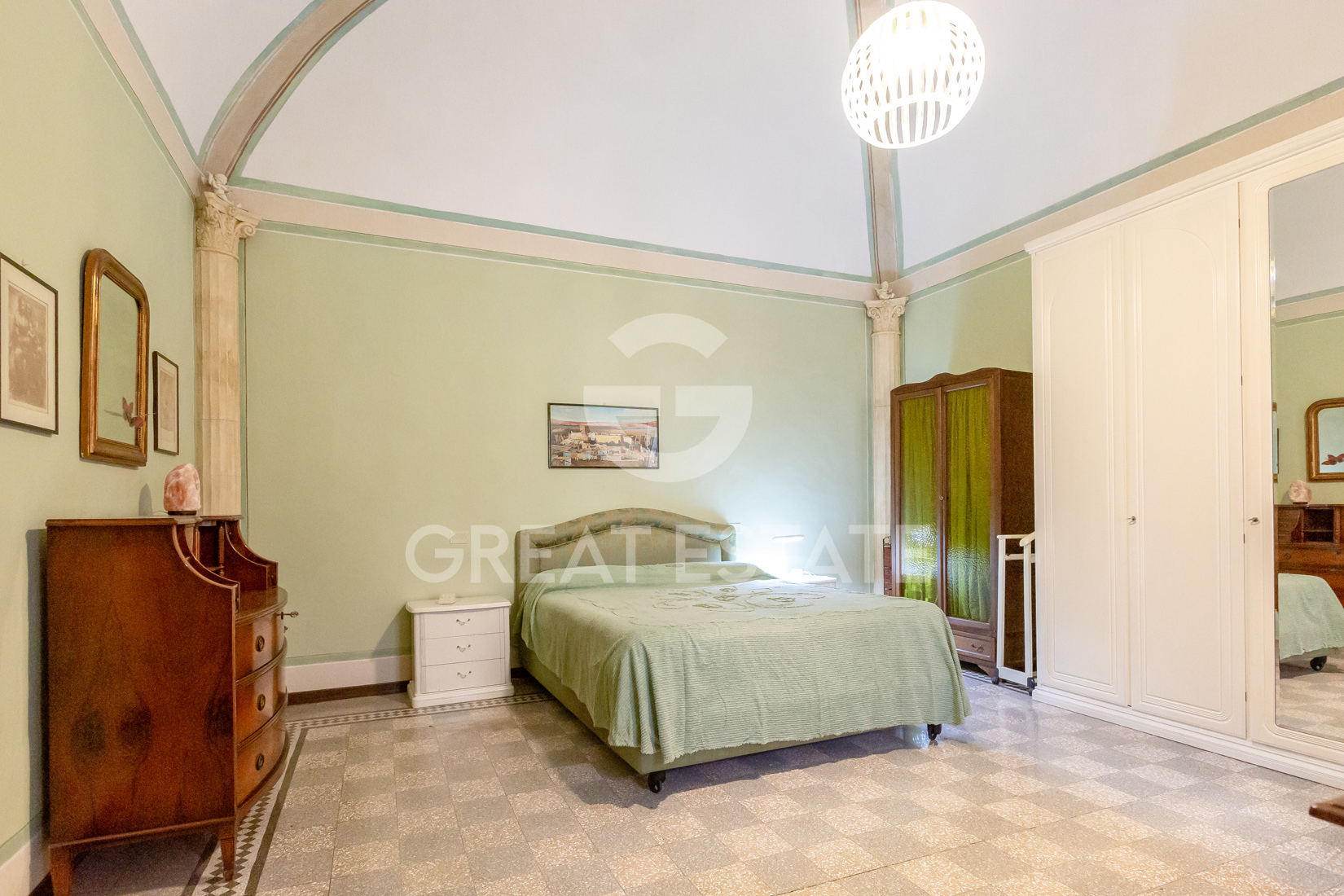 Apartment in Tuscany Italy Property Guide