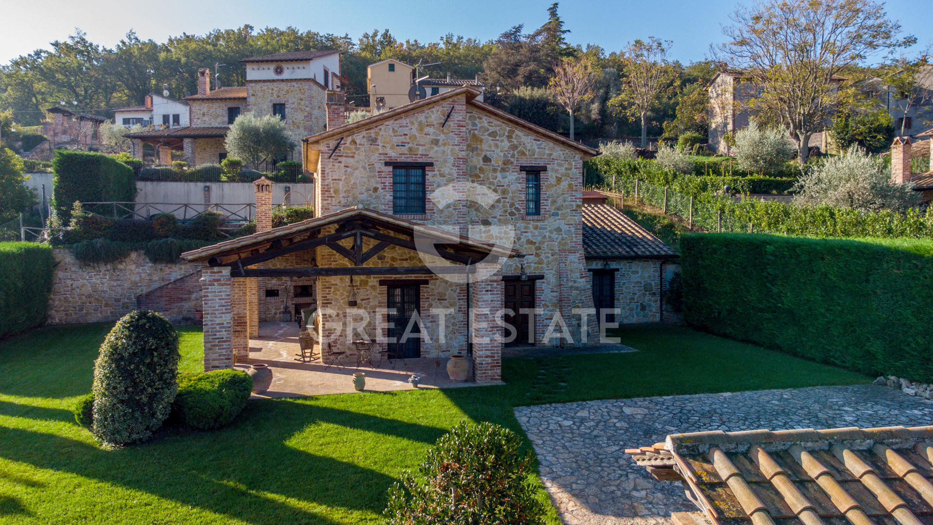 House in Montecchio - Image 2