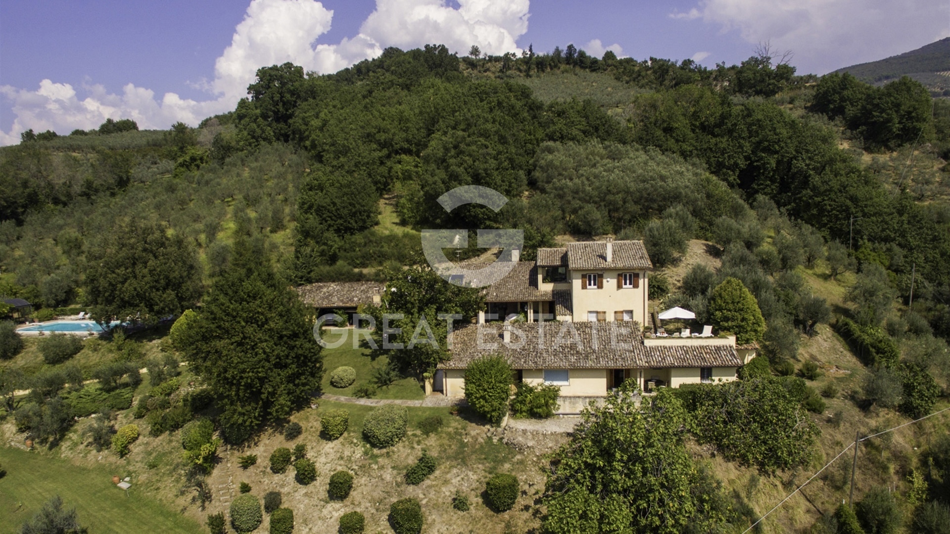 House in Vescia - view 1