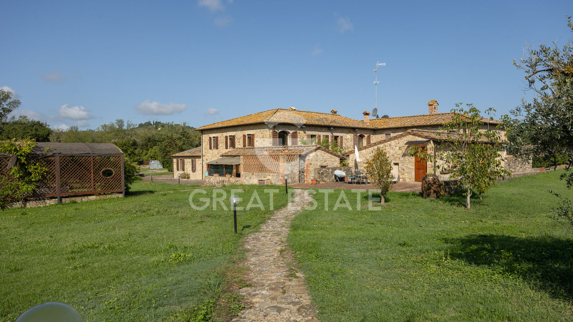 House in Pacina - Image 3
