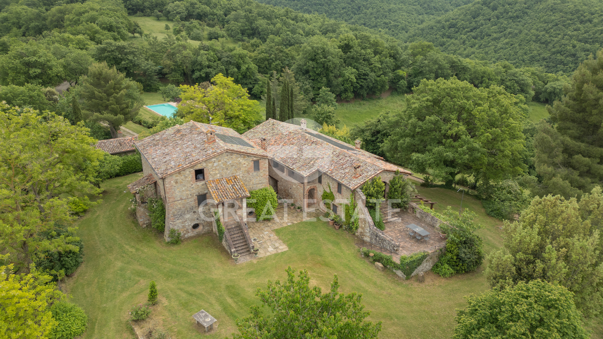 House in Pornello - view 1