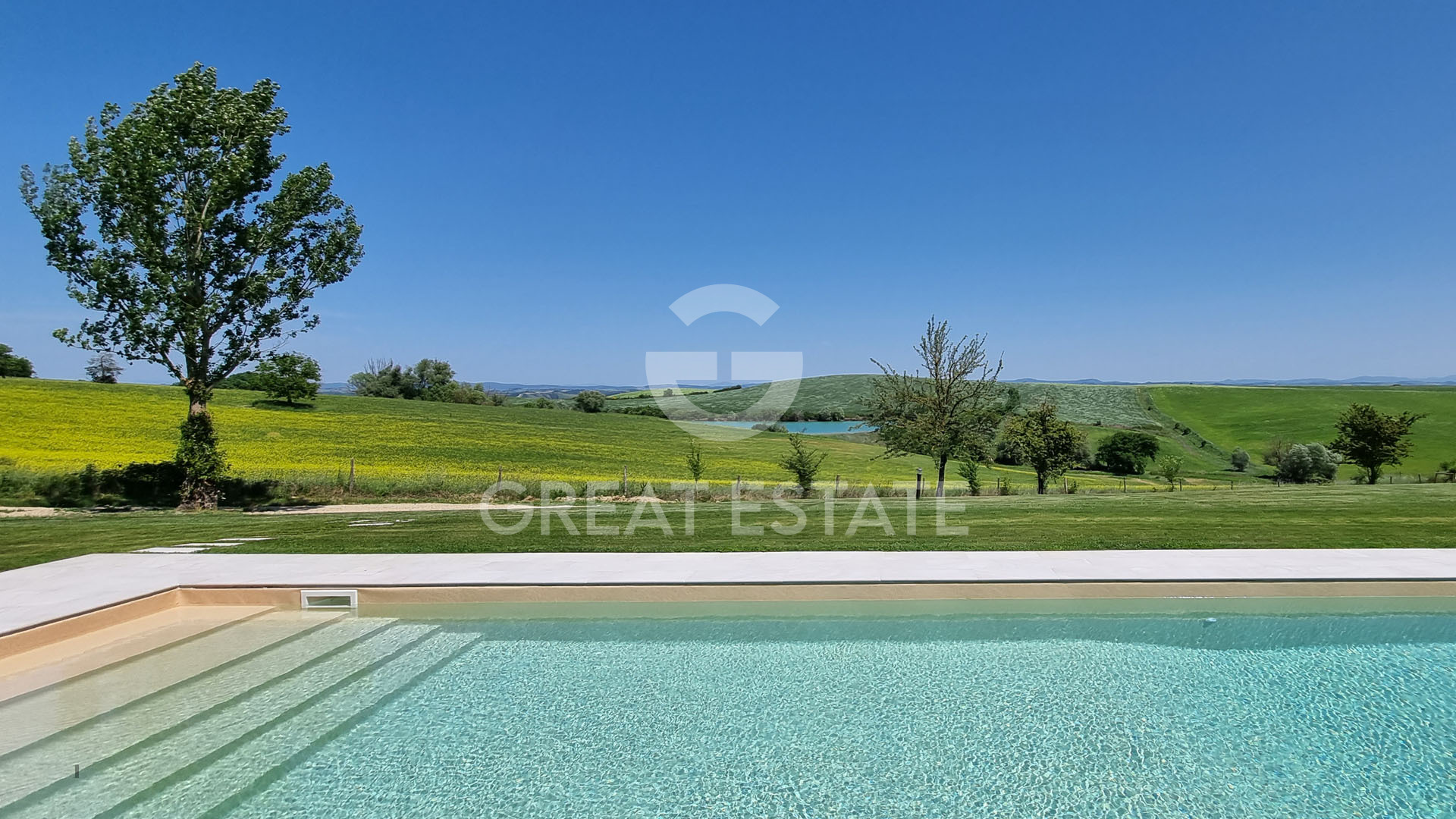 House in Monteroni d'Arbia - view 1