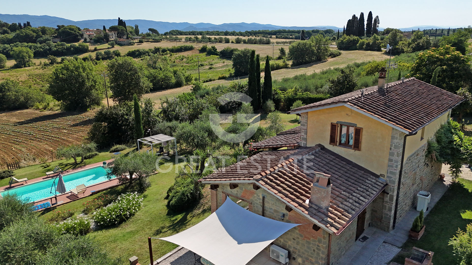 House in Cortona - view 1