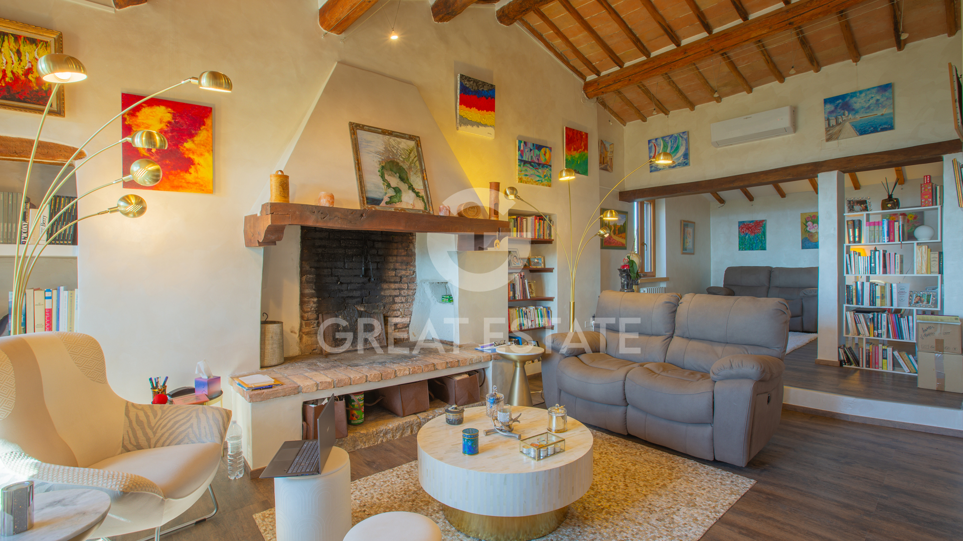 House in Il Rigo - view 1