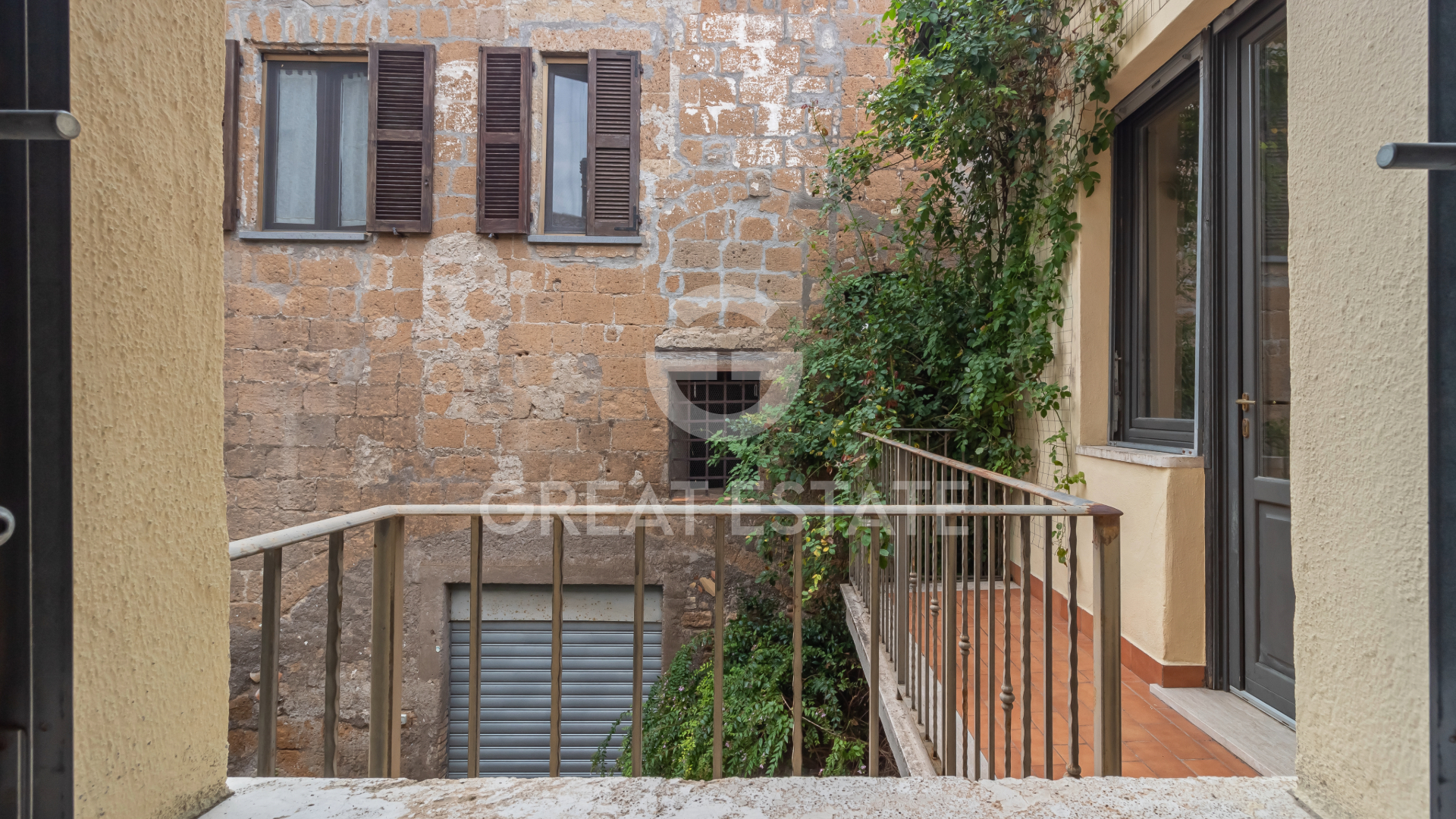 House in Orvieto - view 1