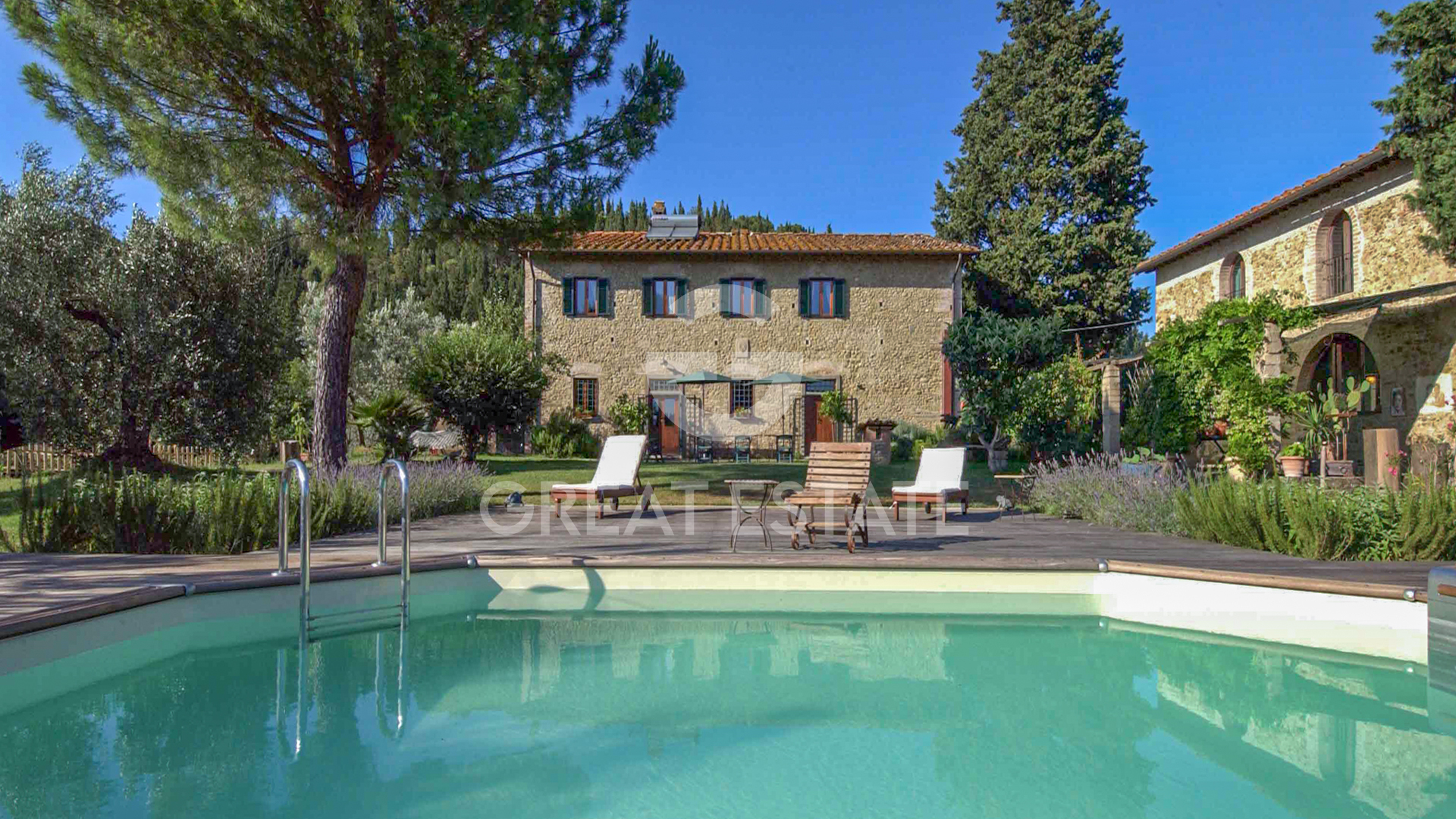 House in Montespertoli - view 1