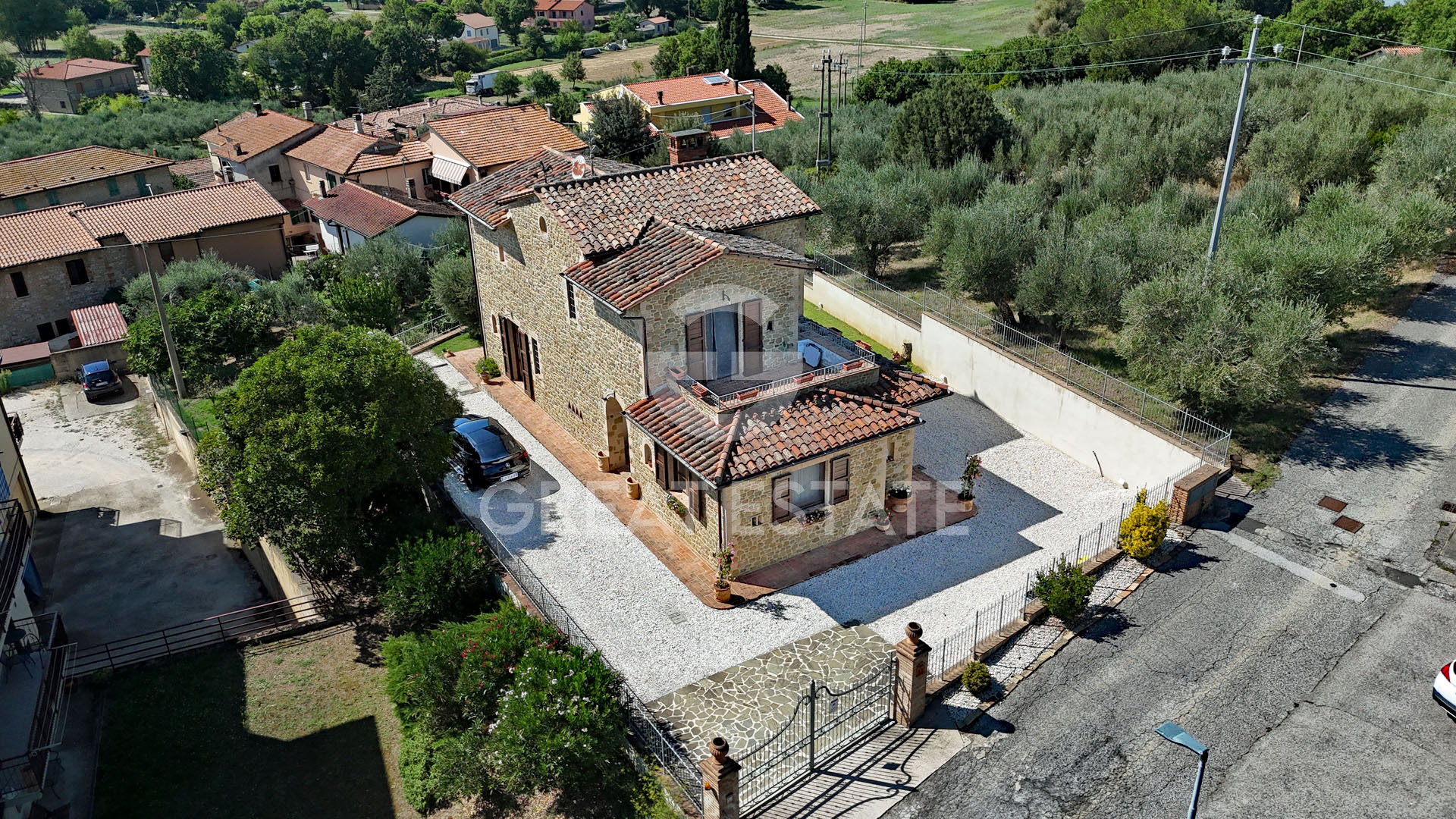 House in Magione - Image 5