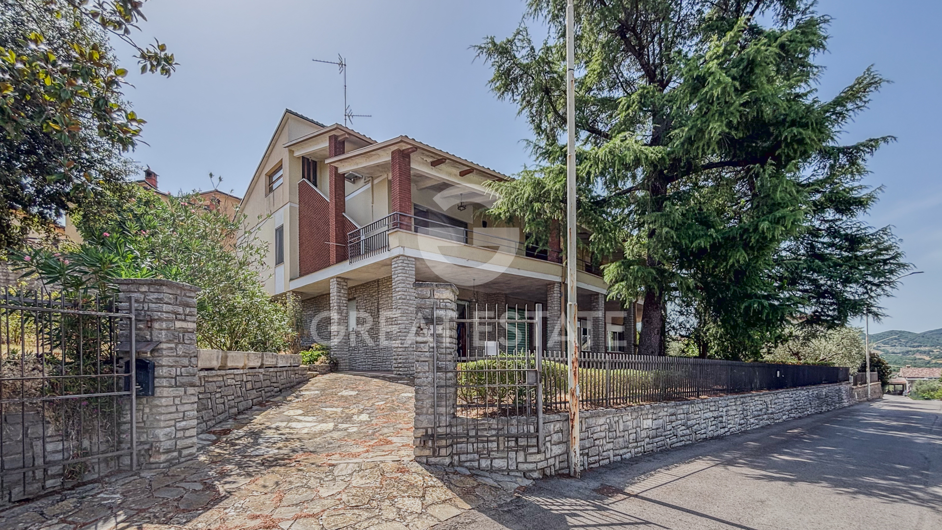 House in Pietrafitta - view 1