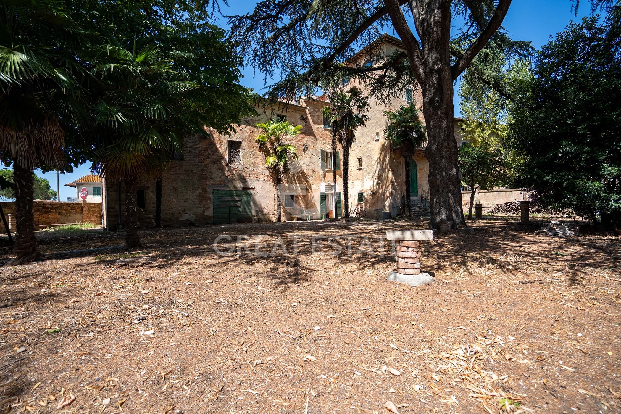 House in Castiglione del Lago - Image 4