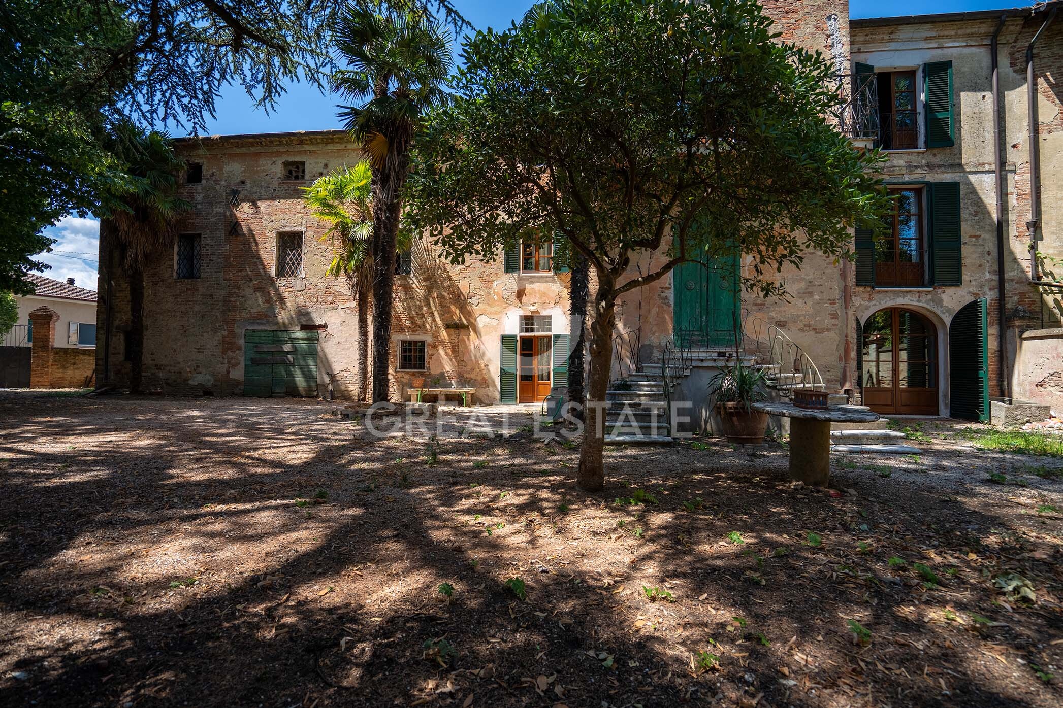 House in Castiglione del Lago - Image 5