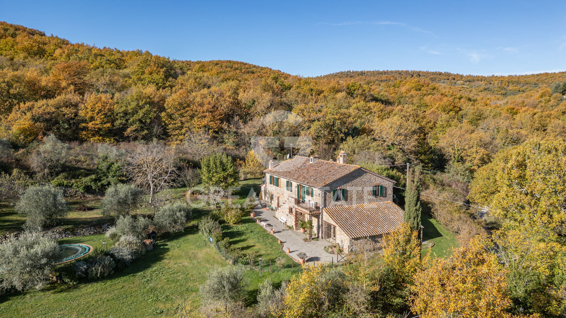 House in Montegiove - Image 3