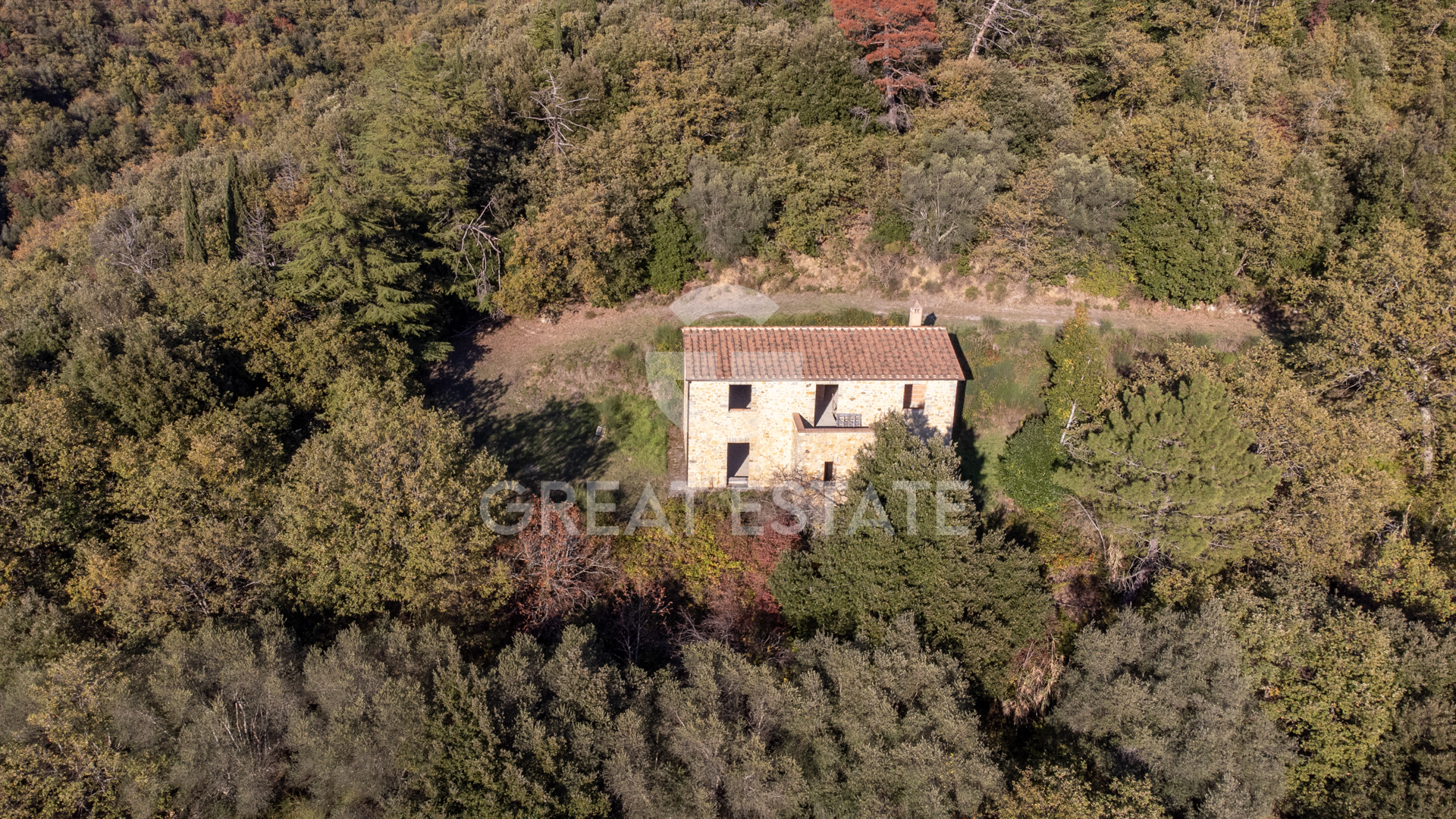 House in Tuoro sul Trasimeno - Image 3
