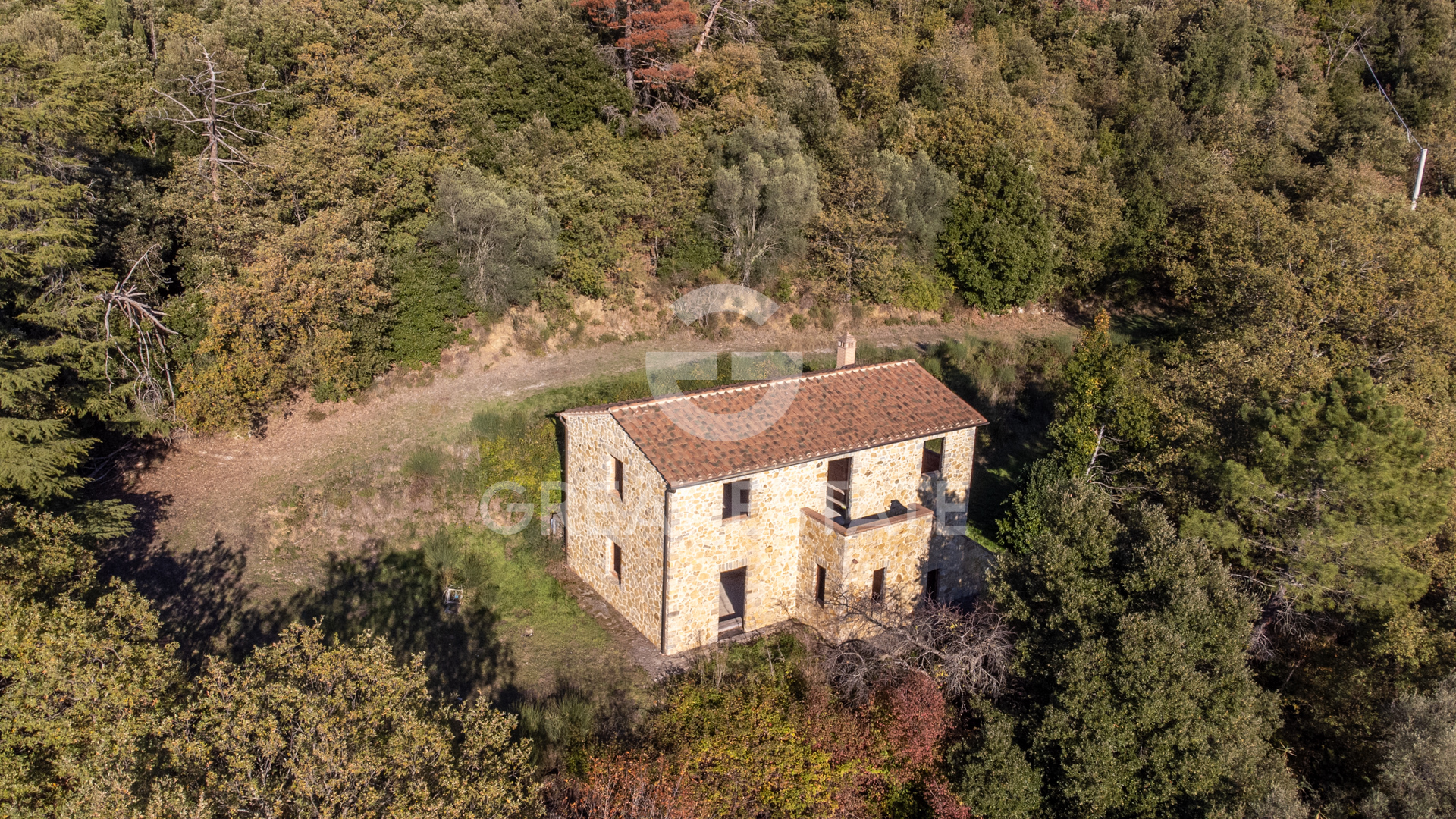 House in Tuoro sul Trasimeno - Image 4